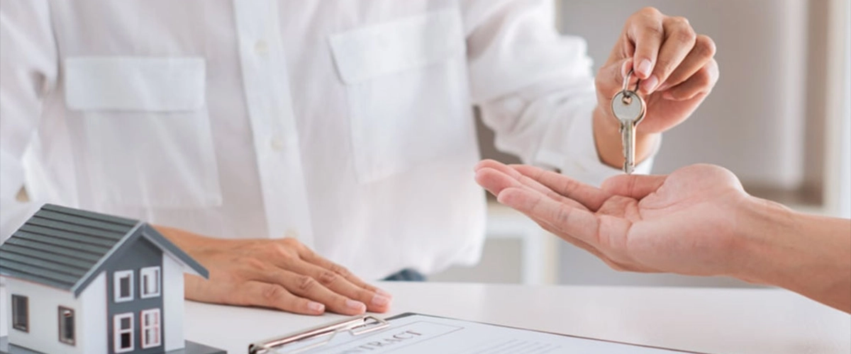 Puranik Elyra Puraniks Elyra